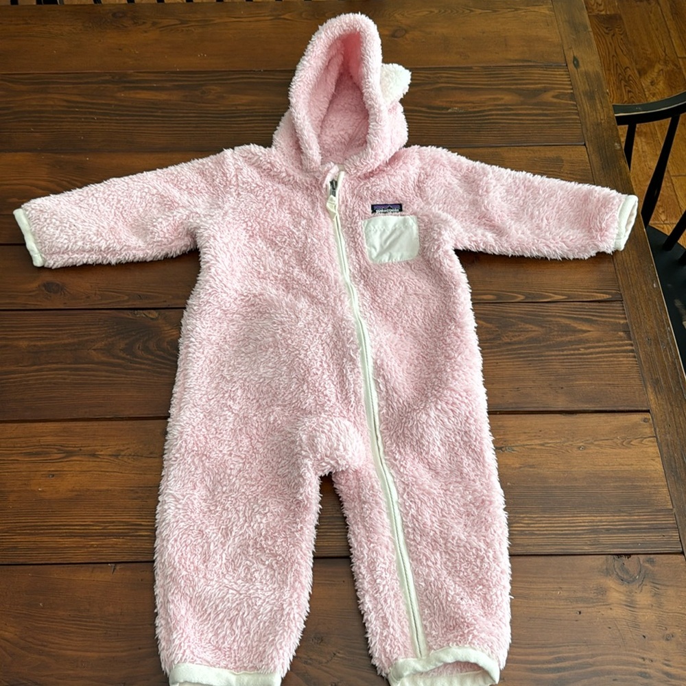 Patagonia Baby Furry Friends Fleece Bunting-mallow pink 12-18m